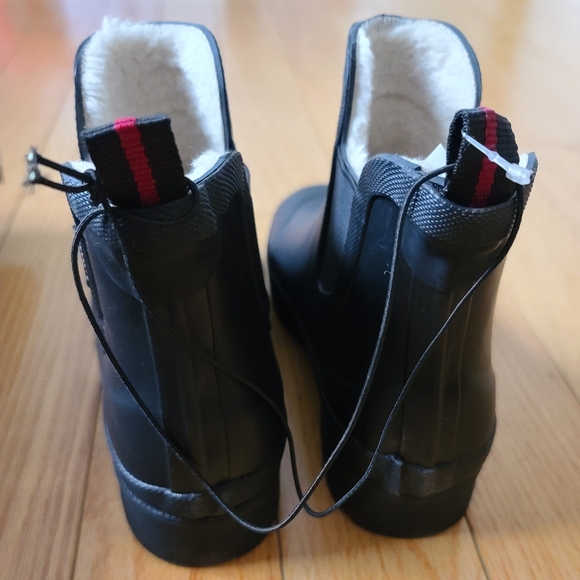 Tretorn Waterproof Warm Lined Ankle Rubber Boots, 7, Black - Picture 4 of 8